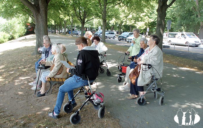 Foto Ausflug Senioren Tagesstaette Uetze Haenigsen Burgdorf Celle